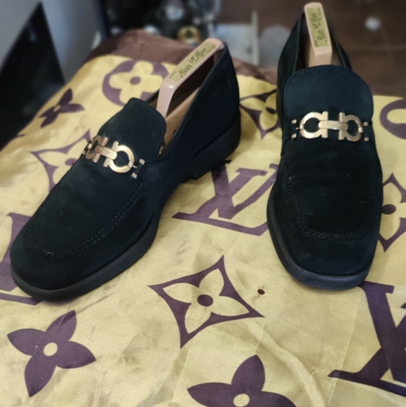Ferragamo black suede loafers - Picture 10 of 11